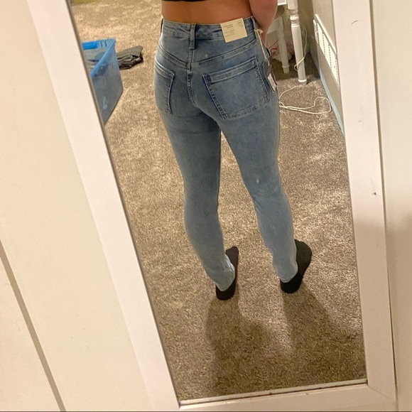 women’s target jeans-00 - Picture 2 of 5